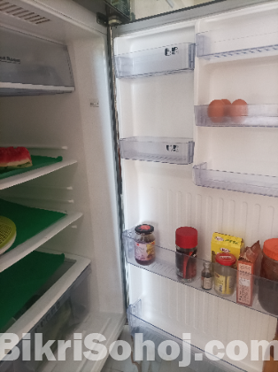 একটি ৪৮৬ লিটার এর Walton  Fridge বিক্রি হবে।
